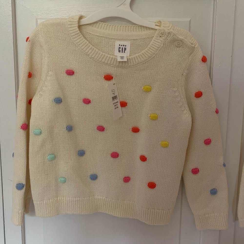 New Gap sweater 12-18 months